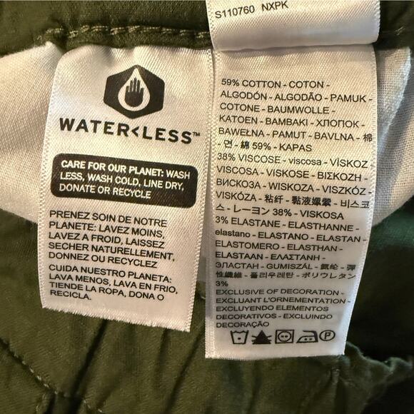 Levis Women Jogger Pants Olive Green Off Duty High Rise Relaxed Large Utility - Picture 6 of 8